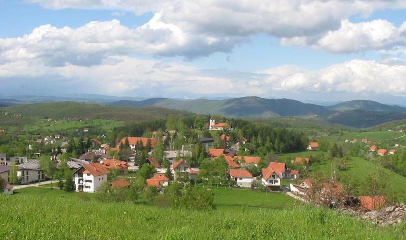 Apartmani Milic Sirogojno Exteriör bild